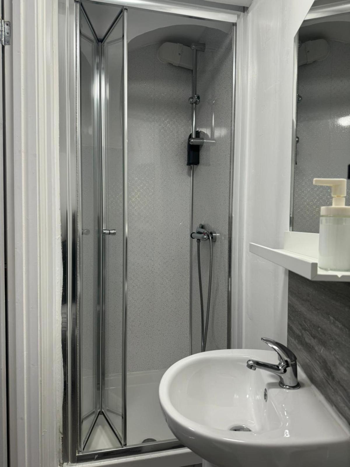 Comfortable Stay - St James'S Terrace Nottingham Kültér fotó